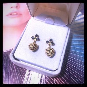 18 Kt SOLID Gold & Genuine Sapphire puffed heart earrings with 18kt backs!